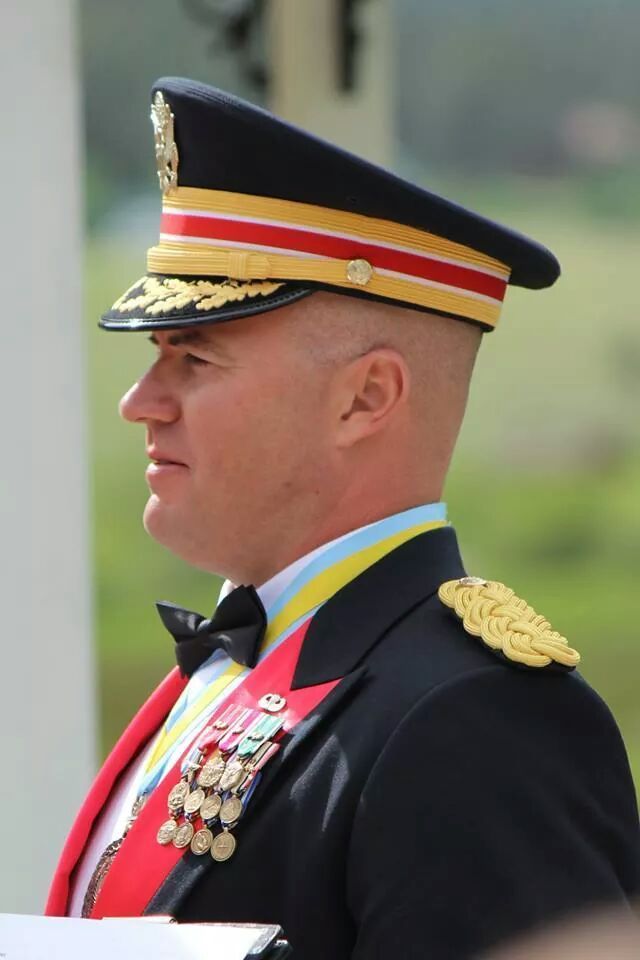 Major Mike Grieringar